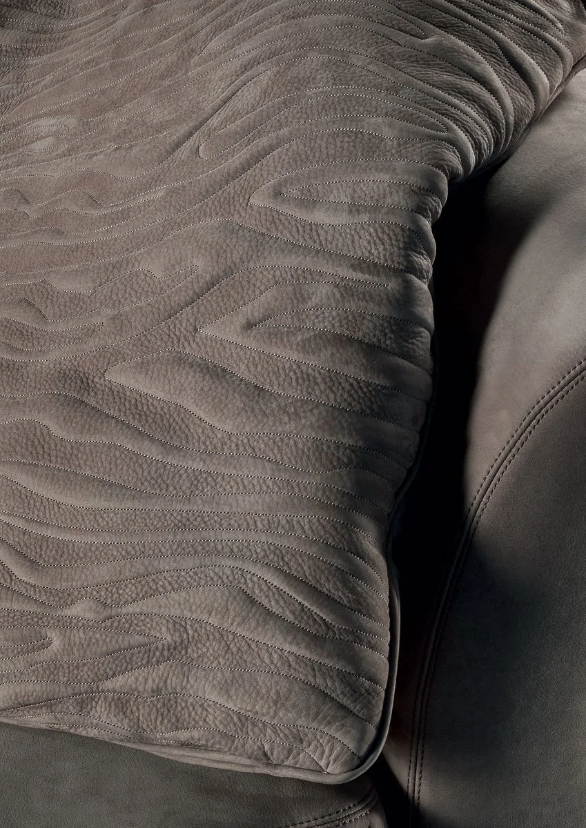 NIP Divan 18